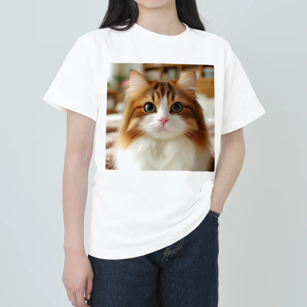 猫　ねこグッズギャラリーのミケにゃん ヘビーウェイトTシャツ