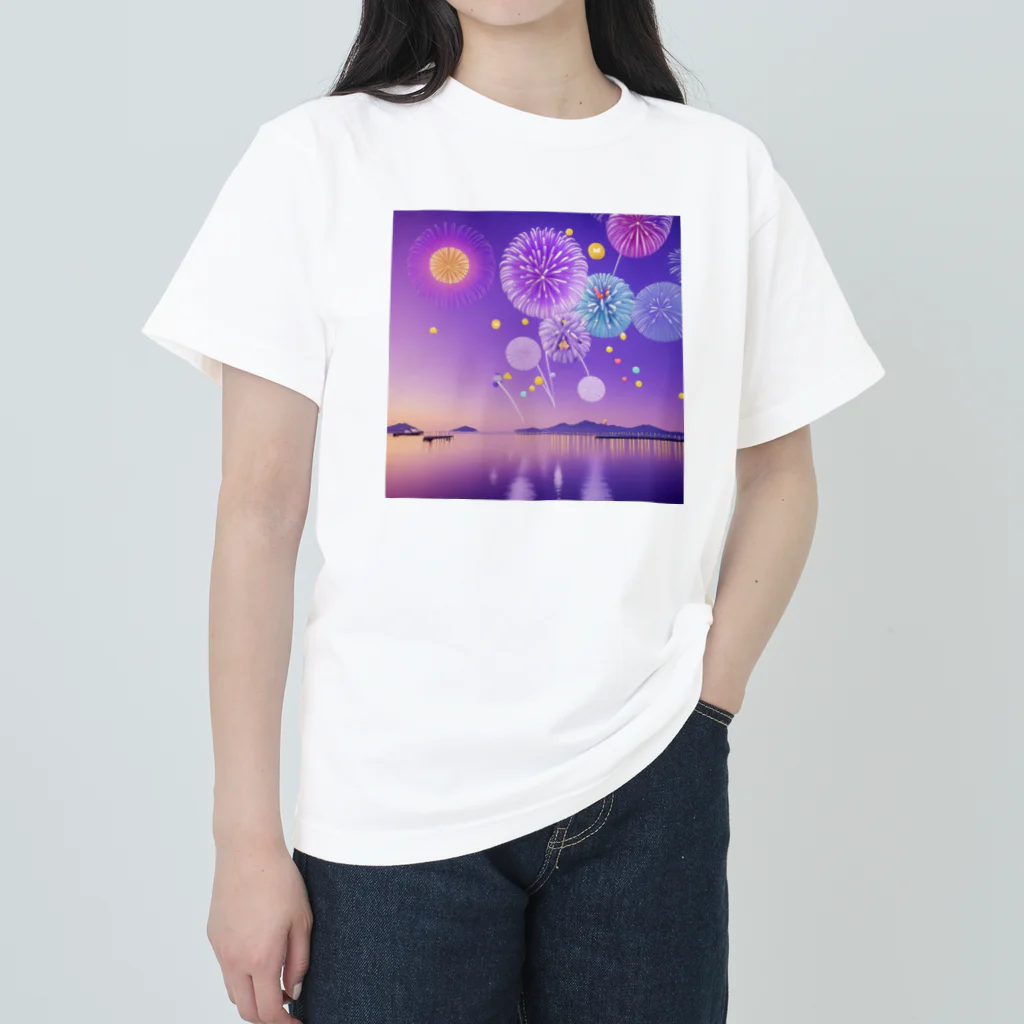 chan-takehaniの夕暮れの湖と幻想的な花火 ヘビーウェイトTシャツ