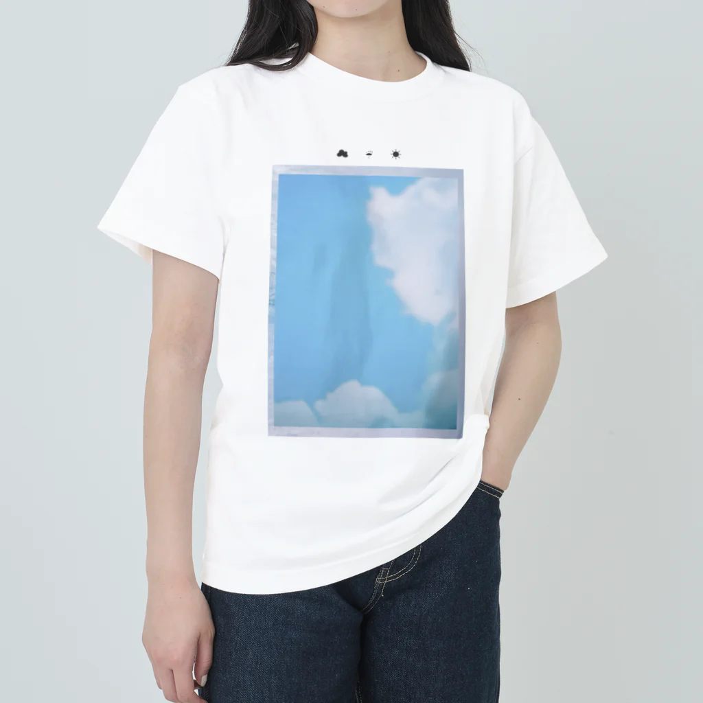 ☁︎ ☔︎ ☀︎のフィルム写真-とおい夏のあお ヘビーウェイトTシャツ