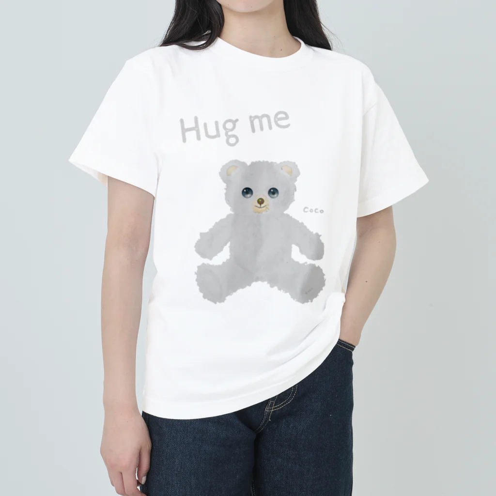 cocoartの雑貨屋さんの【Hug me】（白くま） ヘビーウェイトTシャツ