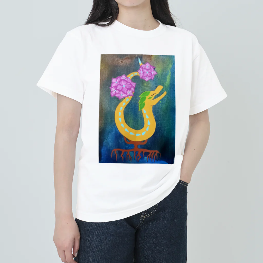 タエラウェポンのアジサイの竜 Heavyweight T-Shirt