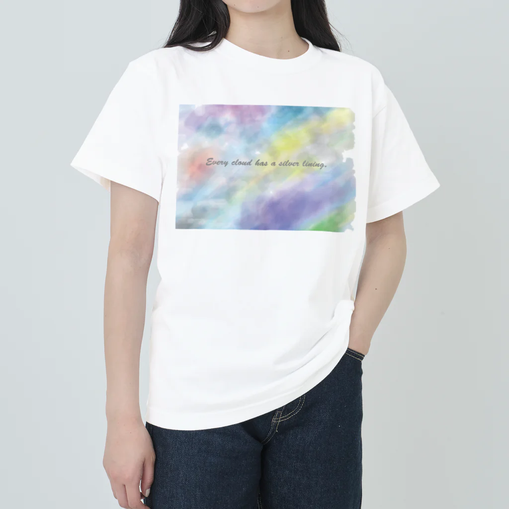 夜の闇に、色の魔法をかけながら。のEvery cloud has a silver lining. Heavyweight T-Shirt