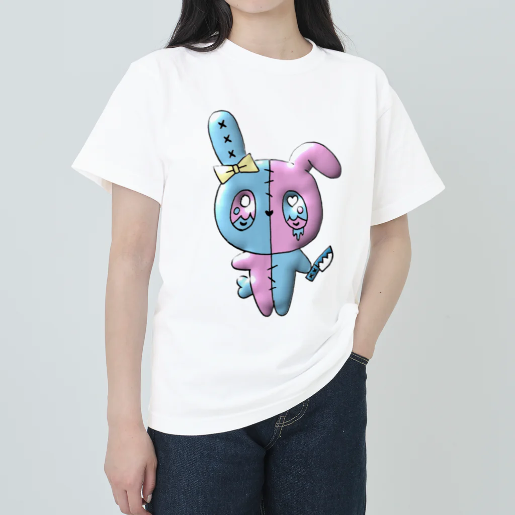 メンがヘラってる人専用🔪🎁のメンヘラうさぎちゃん🐰 ヘビーウェイトTシャツ