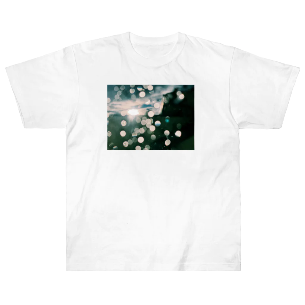 ろべの雨上がり Heavyweight T-Shirt