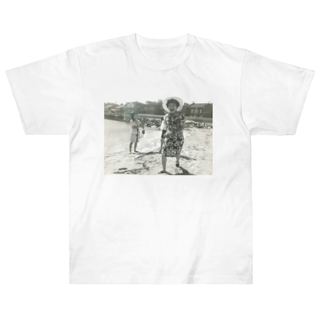 パディントンのミヨ子のサマーバケーション Heavyweight T-Shirt
