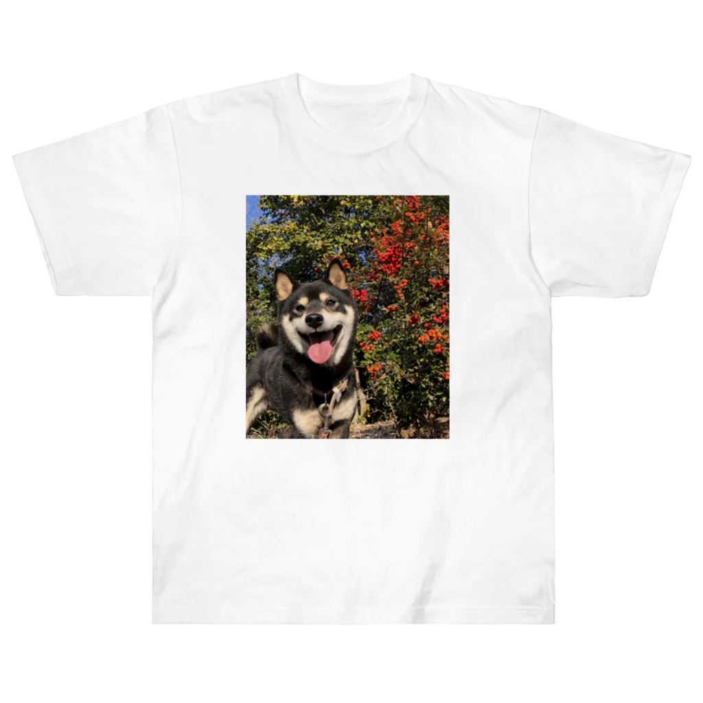 柴犬けんたろー。の柴犬のけんたろー ヘビーウェイトTシャツ