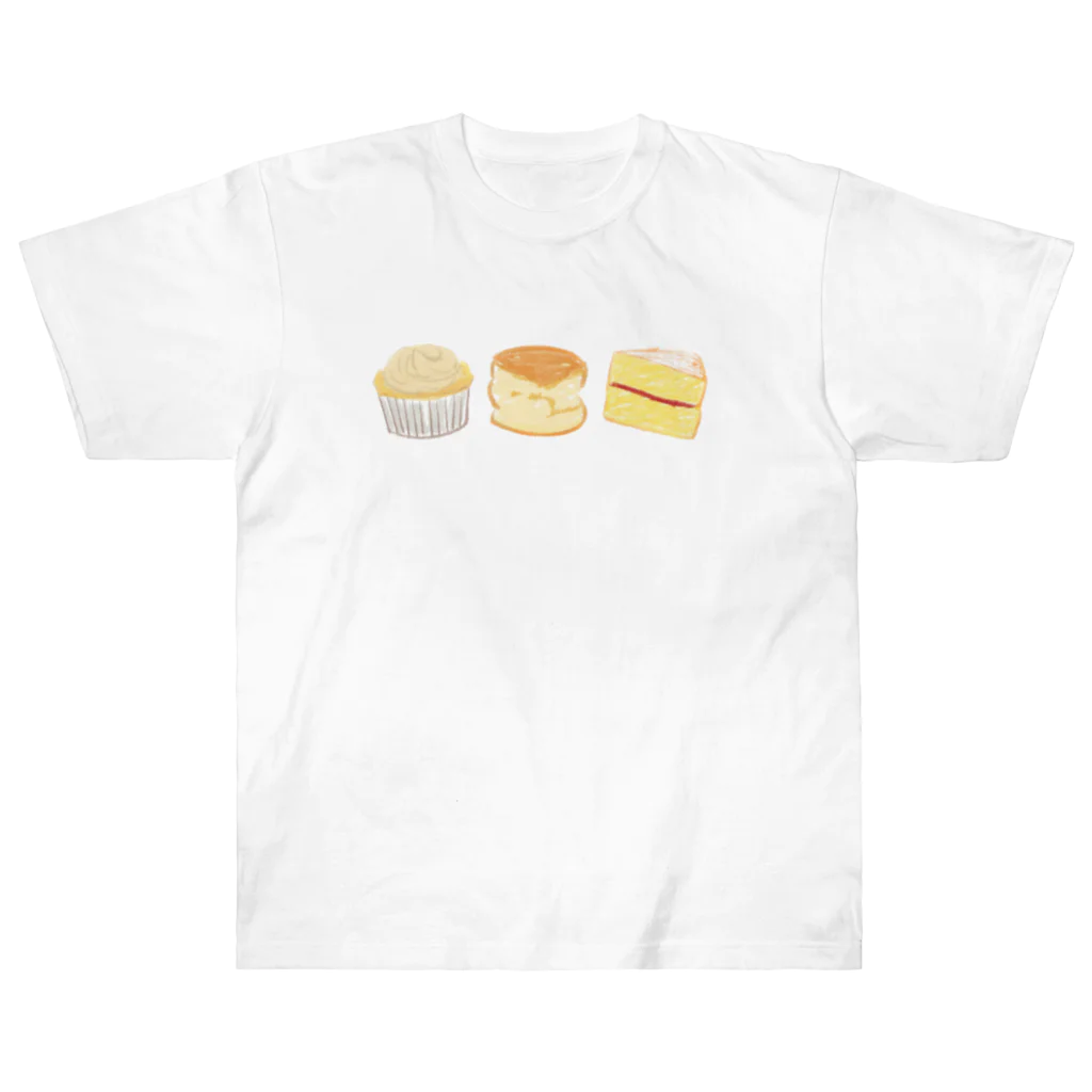 ゆきの絵です。の英国菓子② カップケーキ　スコーン　ビクトリアサンドウィッチ ヘビーウェイトTシャツ