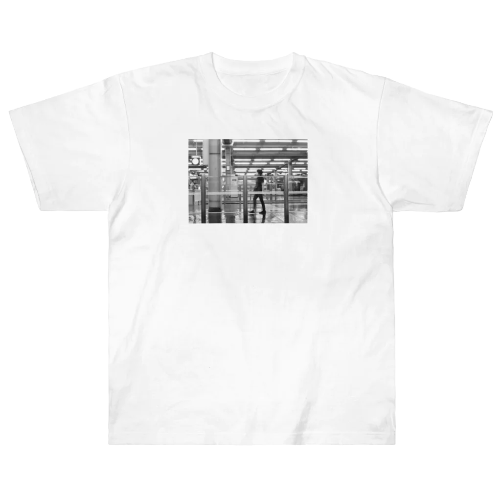 山田はにわの阪急梅田駅 Heavyweight T-Shirt