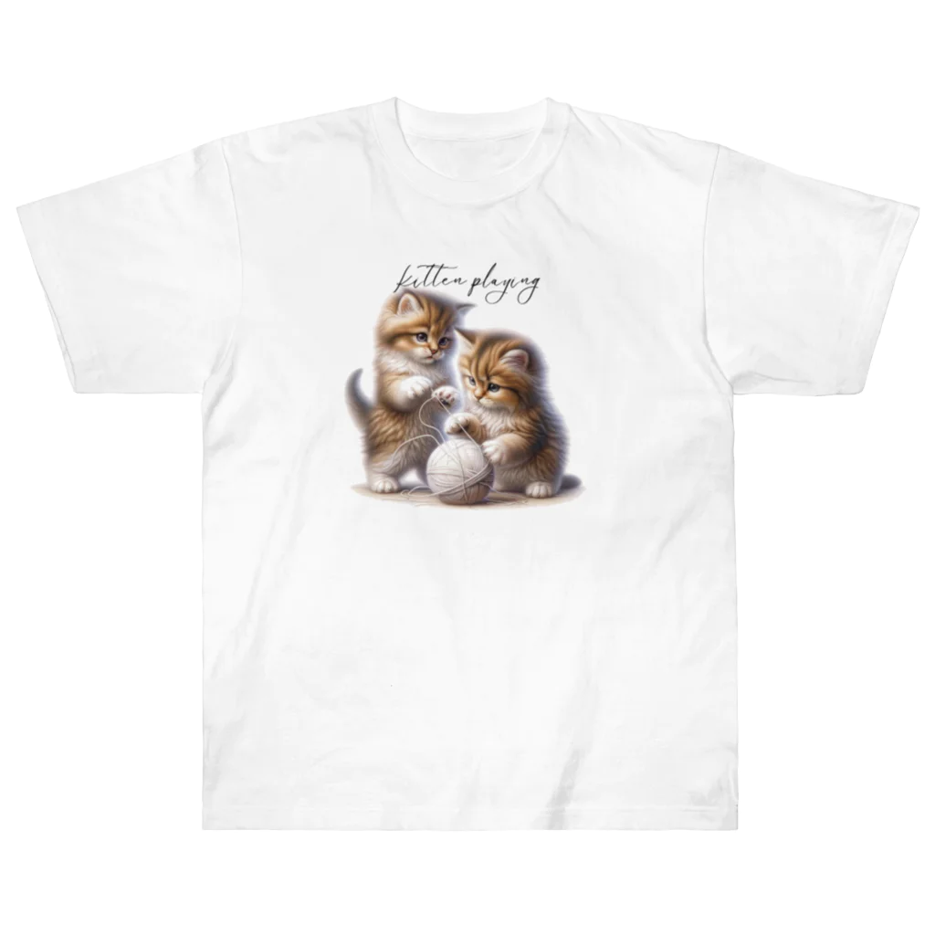 はんなり女史の毛糸玉と子猫 ヘビーウェイトTシャツ