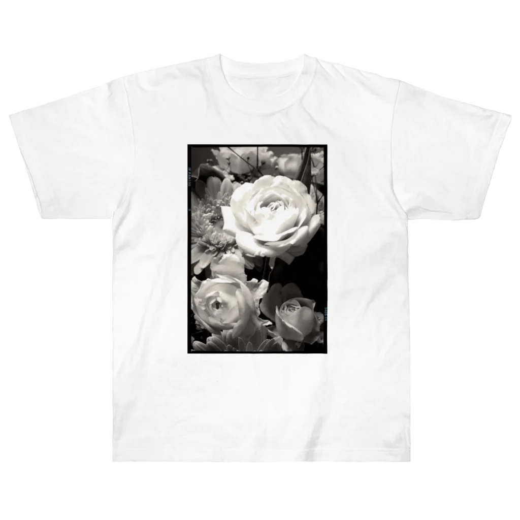 Miyayan☆　癒やし絵カフェの薔薇静香 Heavyweight T-Shirt