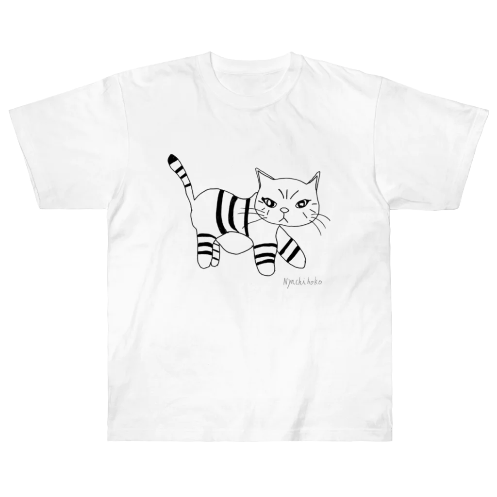 にゃちほこの通りすがりの猫 ヘビーウェイトTシャツ