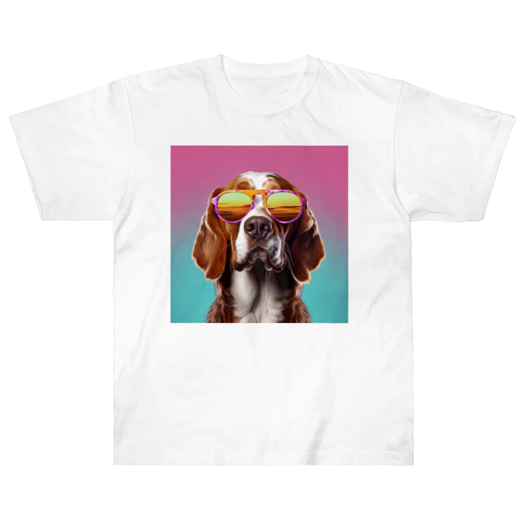 AQUAMETAVERSEのサングラスをかけた、かわいい犬 Marsa 106 ヘビーウェイトTシャツ