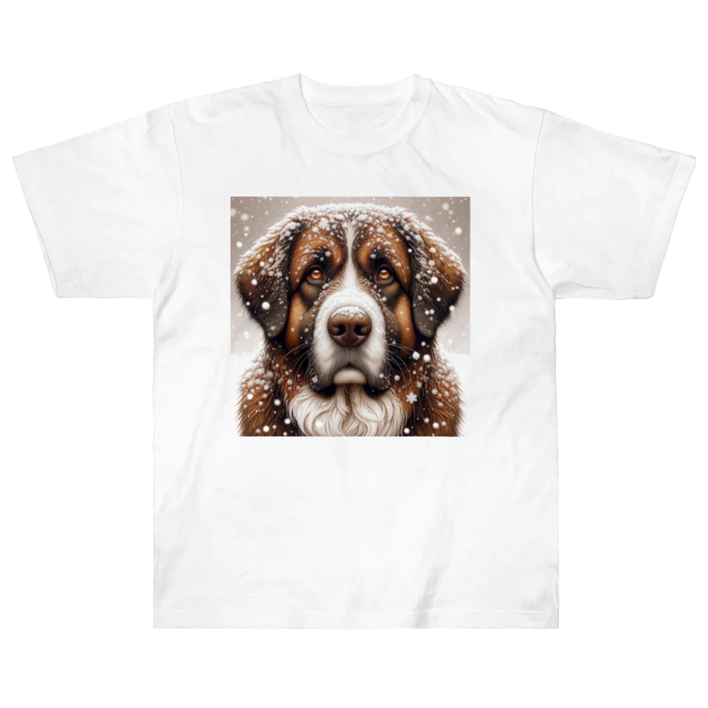 Ama'sの雪の中しかめっ面の犬さん Heavyweight T-Shirt