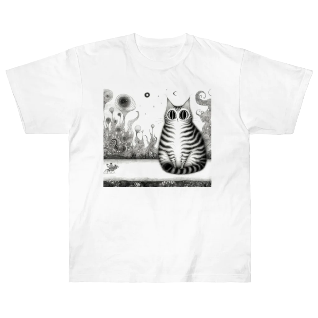 暴走三輪車のクリクリおめめの不思議猫ちゃん Heavyweight T-Shirt