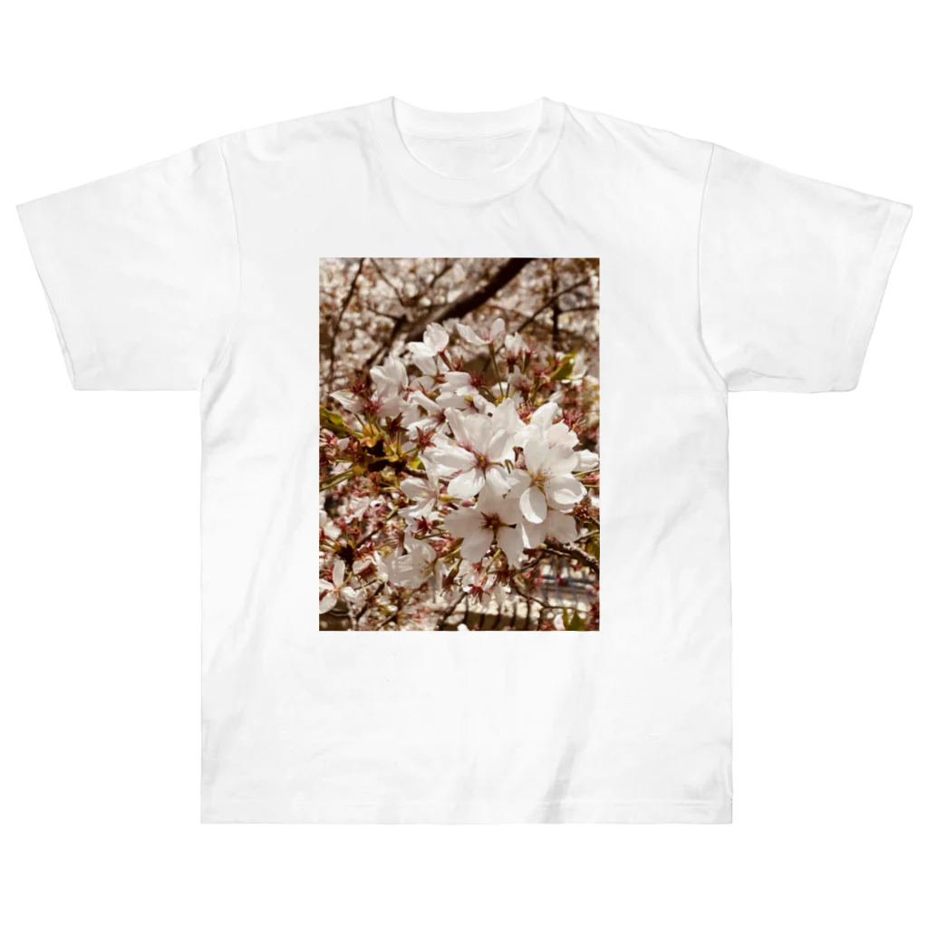 koikoi shop@suzuri店のおもいでのなかの桜 ヘビーウェイトTシャツ