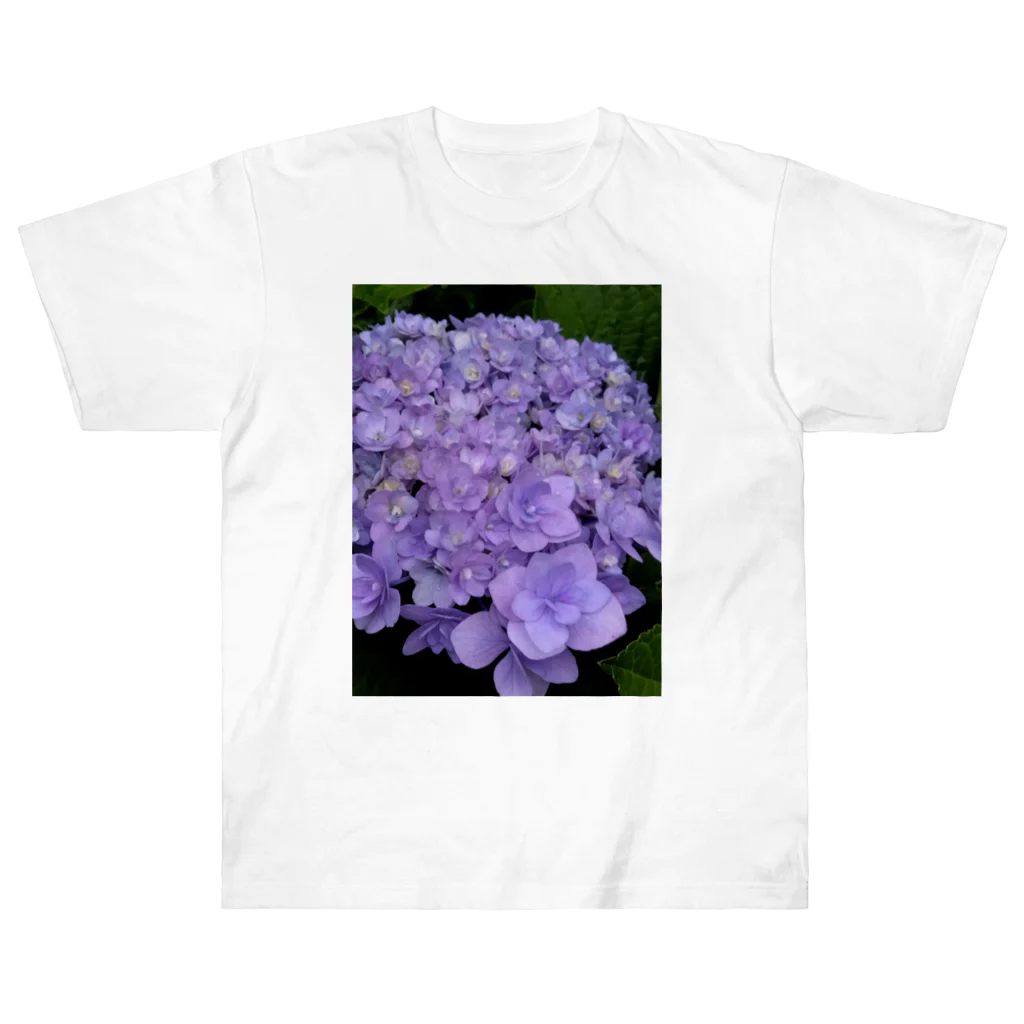 yurisacinの紫陽花（紫） ヘビーウェイトTシャツ