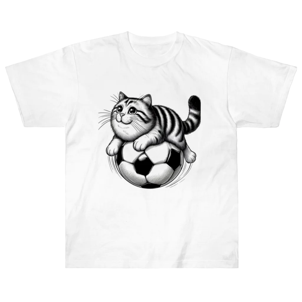 ボールボーイのまる猫サッカーボール乗り Heavyweight T-Shirt