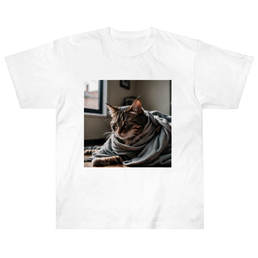 zigerparkの毛布にくるまる猫 ヘビーウェイトTシャツ