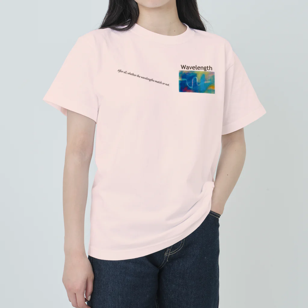 夜の闇に、色の魔法をかけながら。のWavelength Heavyweight T-Shirt