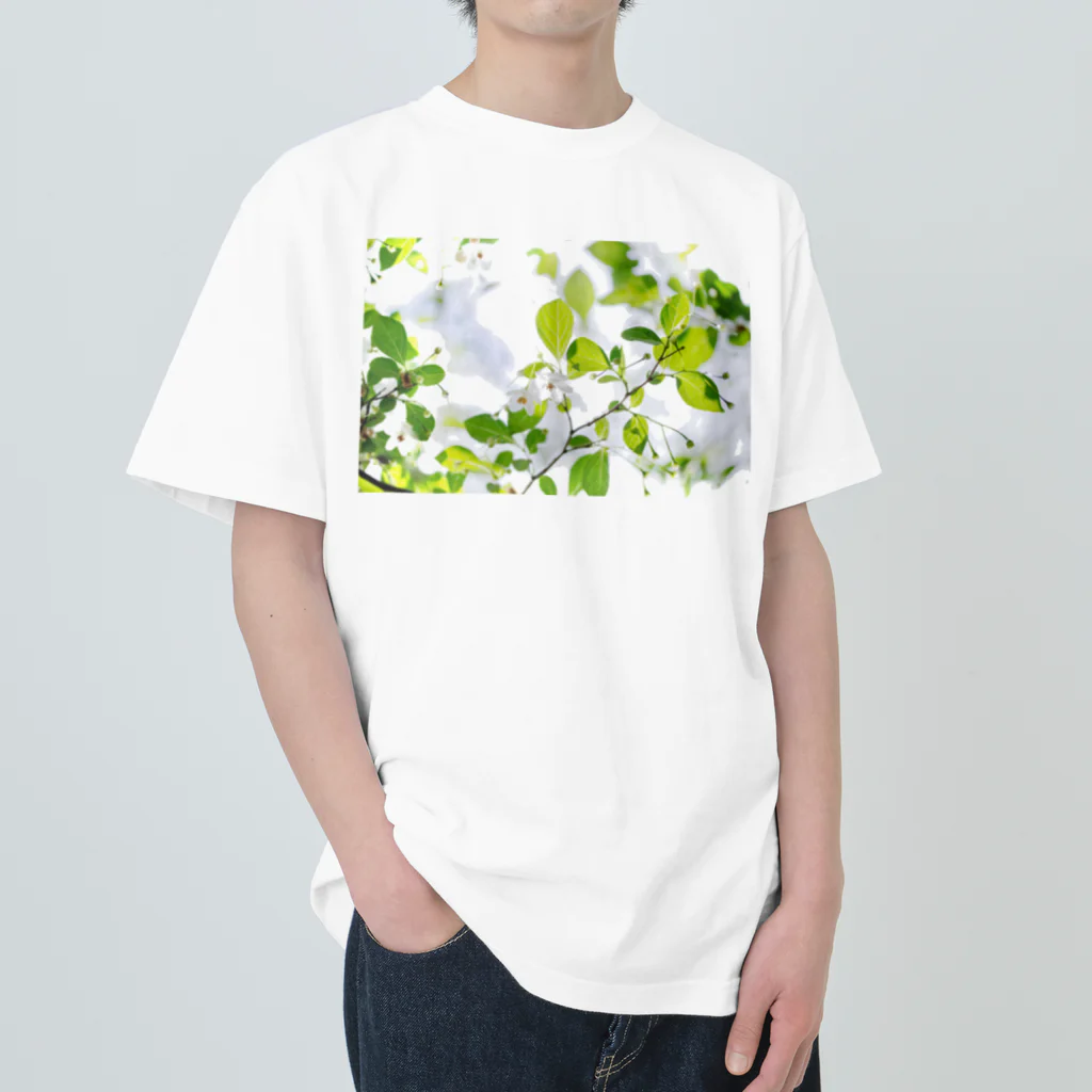 akane_art（茜音工房）の癒しの風景（エゴノキ） ヘビーウェイトTシャツ