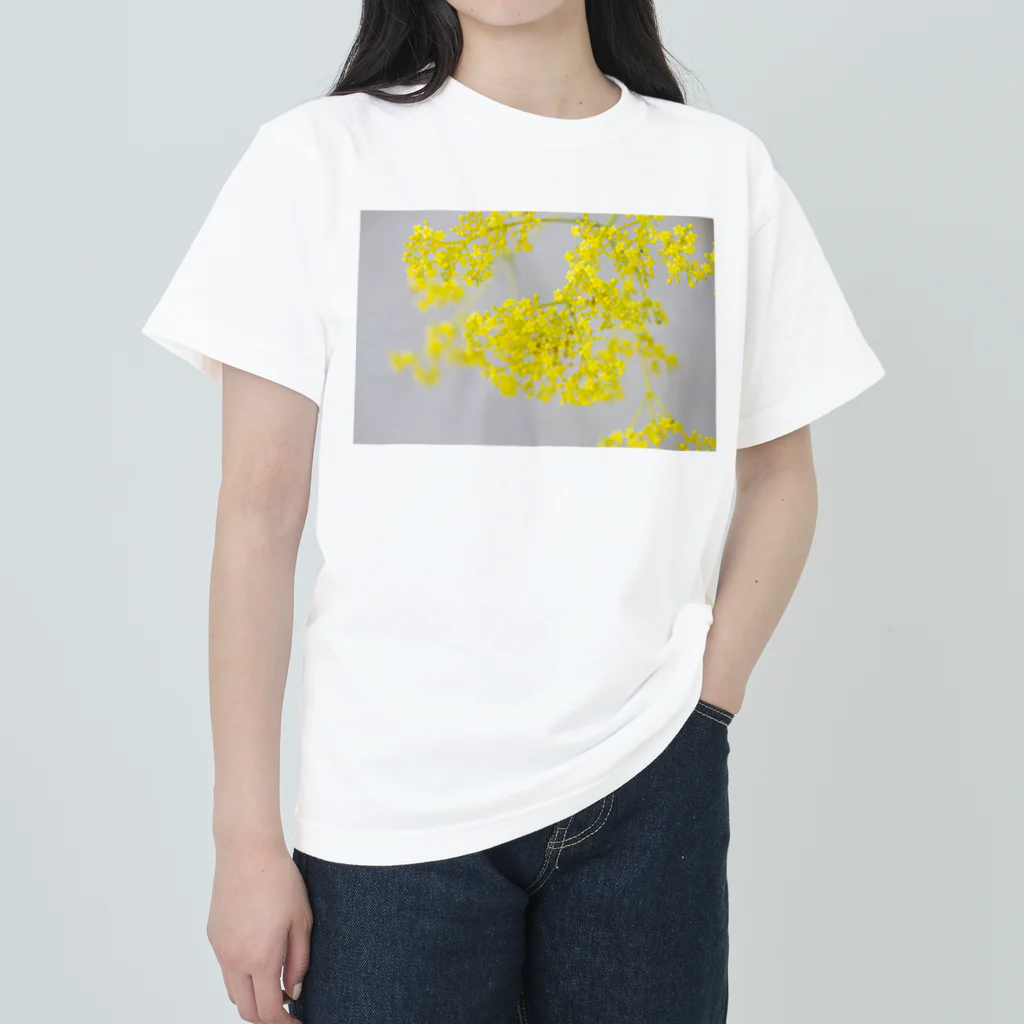 akane_art（茜音工房）の癒しの風景（オミナエシ） Heavyweight T-Shirt