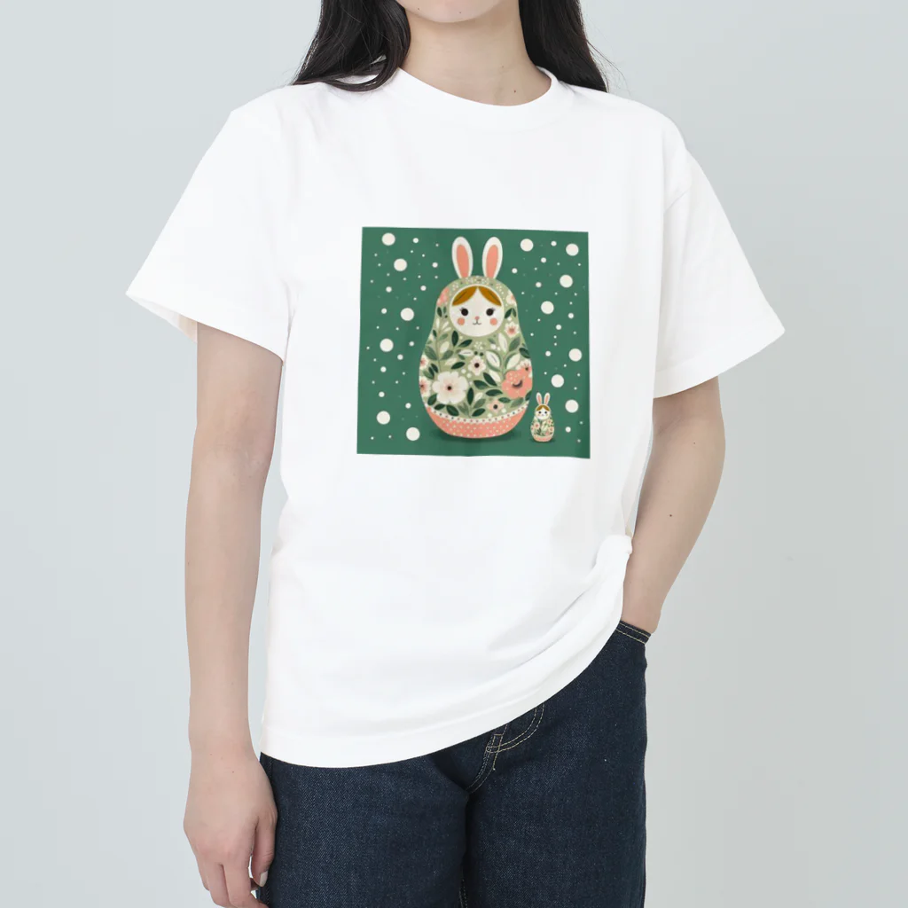 可愛い動物マトリョーシカのうさぎのマトリョーシカ（薄い深緑） ヘビーウェイトTシャツ