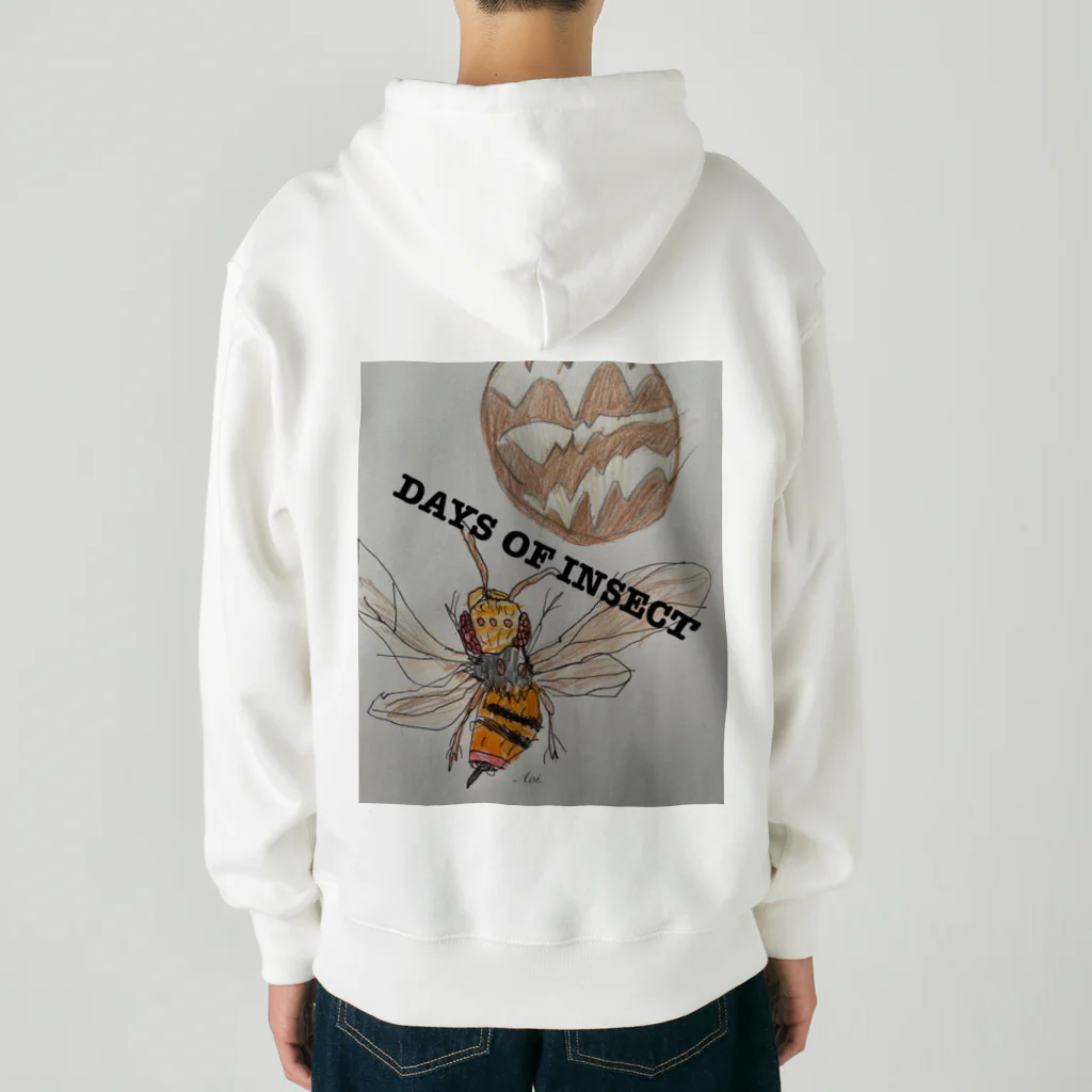 DAYS OF INSECTのこっちを見てるオオスズメバチ！ Heavyweight Zip Hoodie