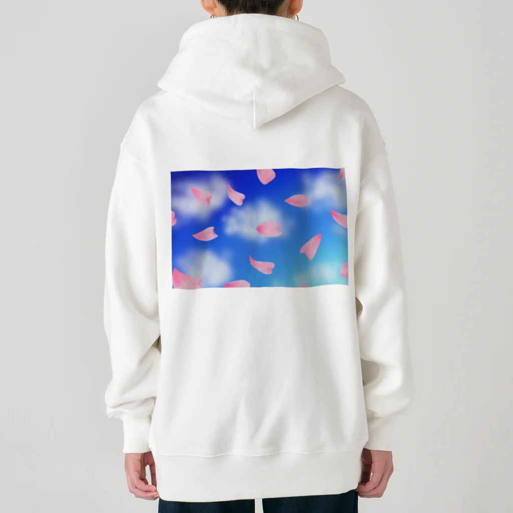 Lily bird（リリーバード）の花びらの舞う青空、浮かぶ雲 Heavyweight Zip Hoodie