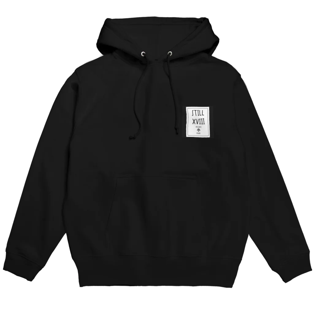 still18 STOREのカラフルロゴ Hoodie