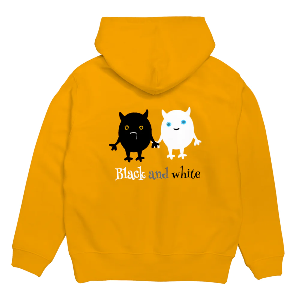 のほほん屋のしろくろモンスターちゃん Hoodie:back