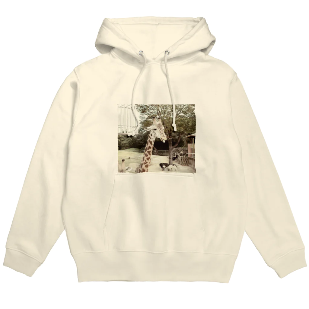 お枝豆のあっかんべーのキリンくん Hoodie