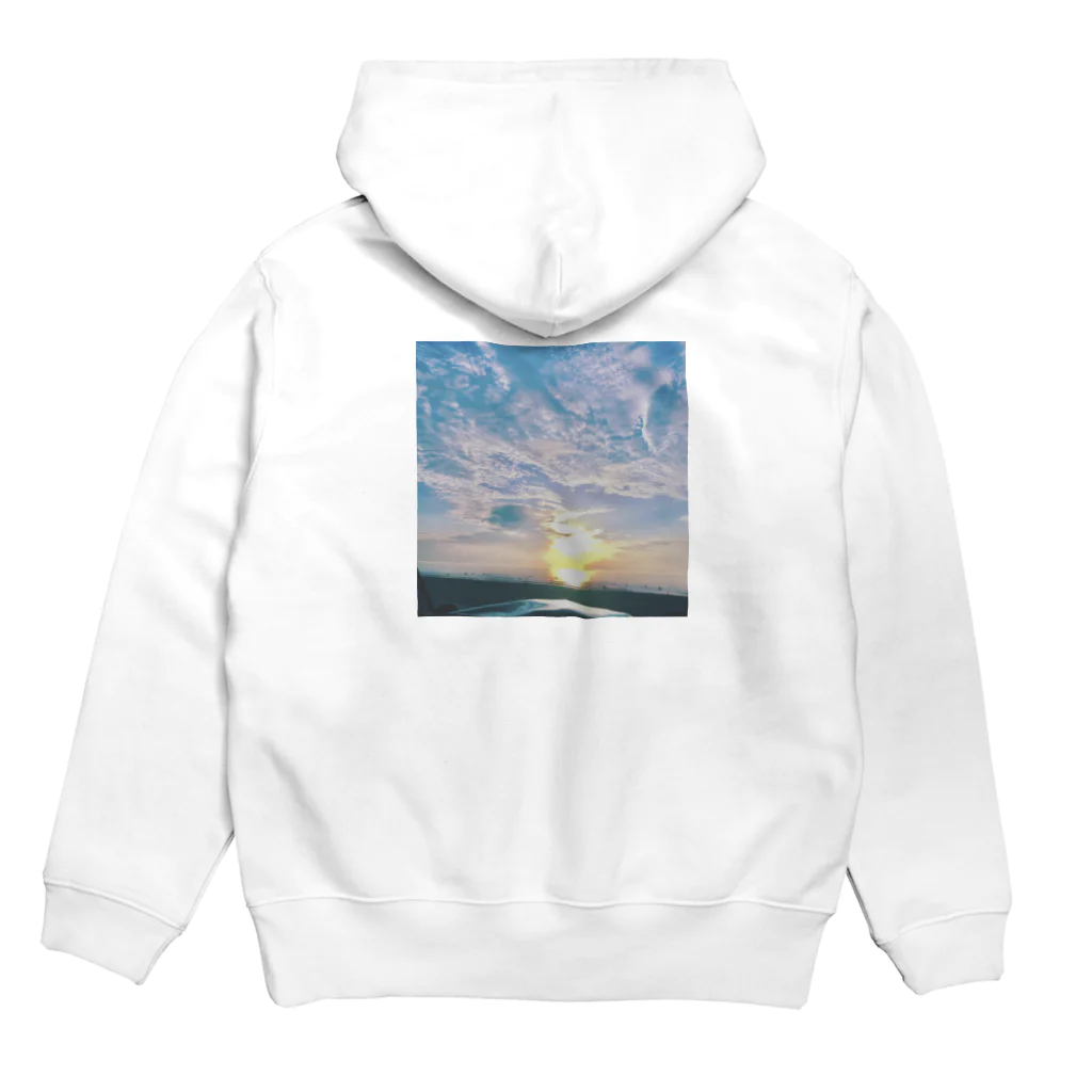 𝐤𝐢𝐫𝐚𝐤𝐢𝐫𝐚𝐛𝐨𝐧𝐛𝐨𝐧の朝の海 Hoodie:back