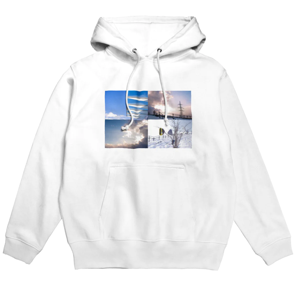 moromoroの冬の公園 Hoodie