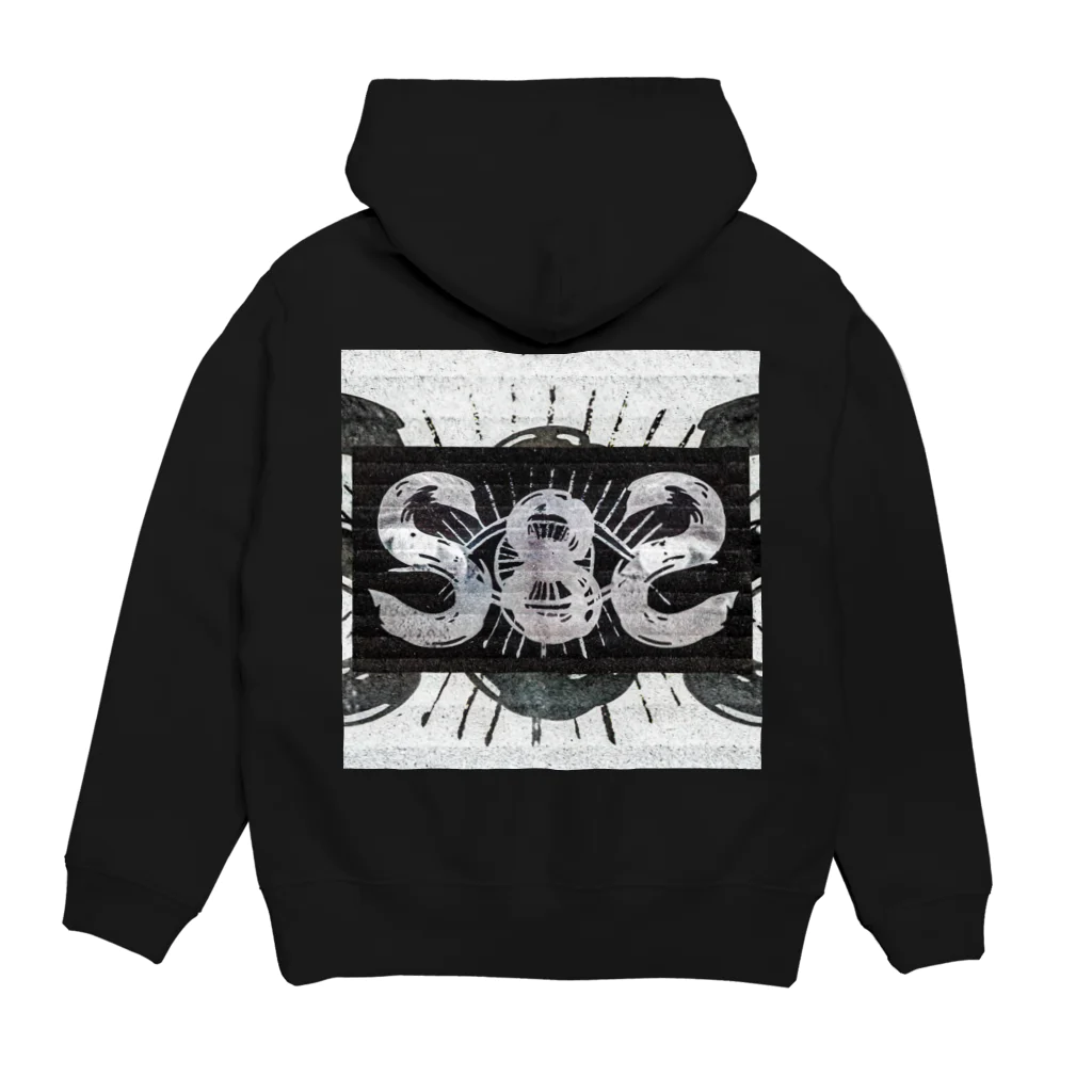 SATRIXのS82 Hoodie:back