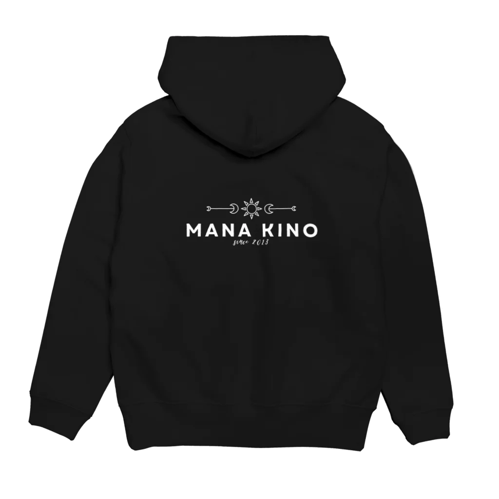 リモデザインスタジオのMANA KINO ロゴ｜MANA KINO Hoodie:back