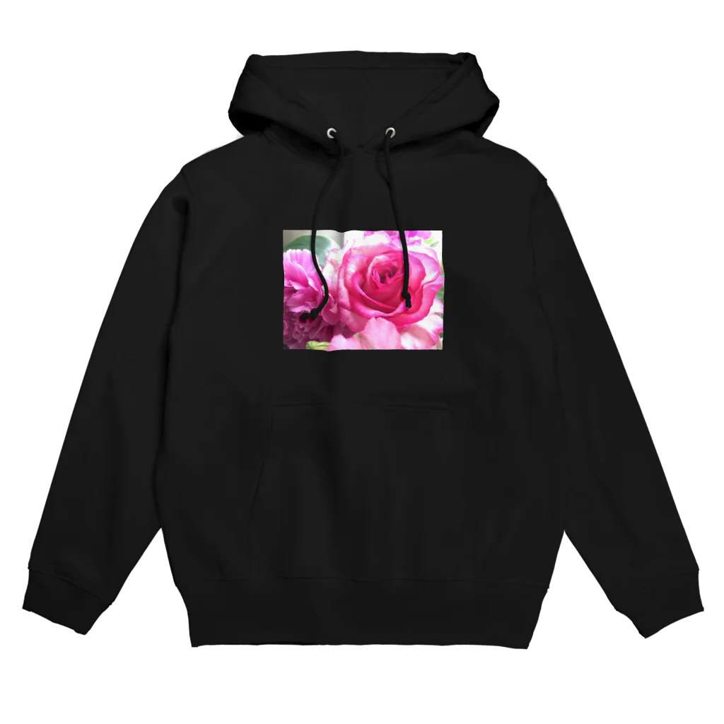 UvUのrose Hoodie