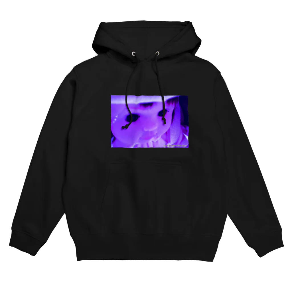 shiratamaniaの虚ろな人形 Hoodie