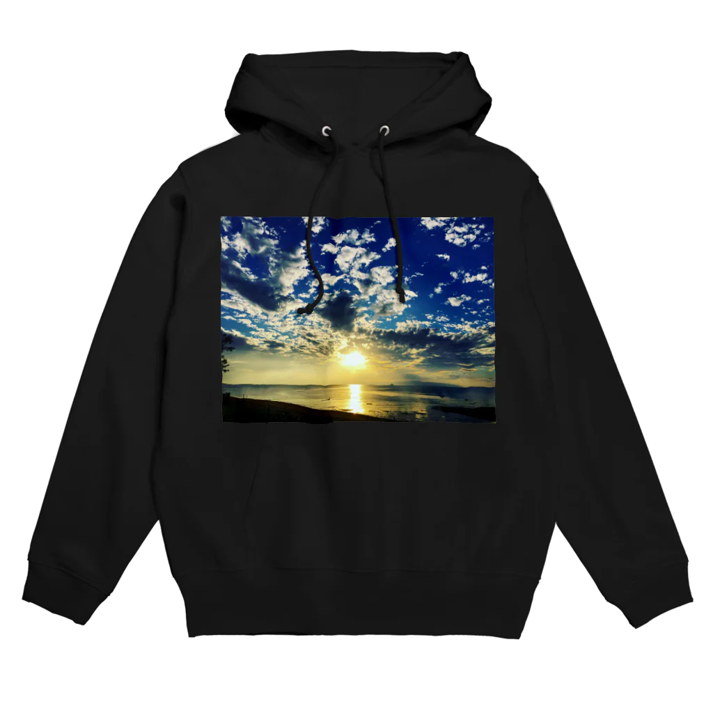 mizuphoto galleryのHeaven Hoodie