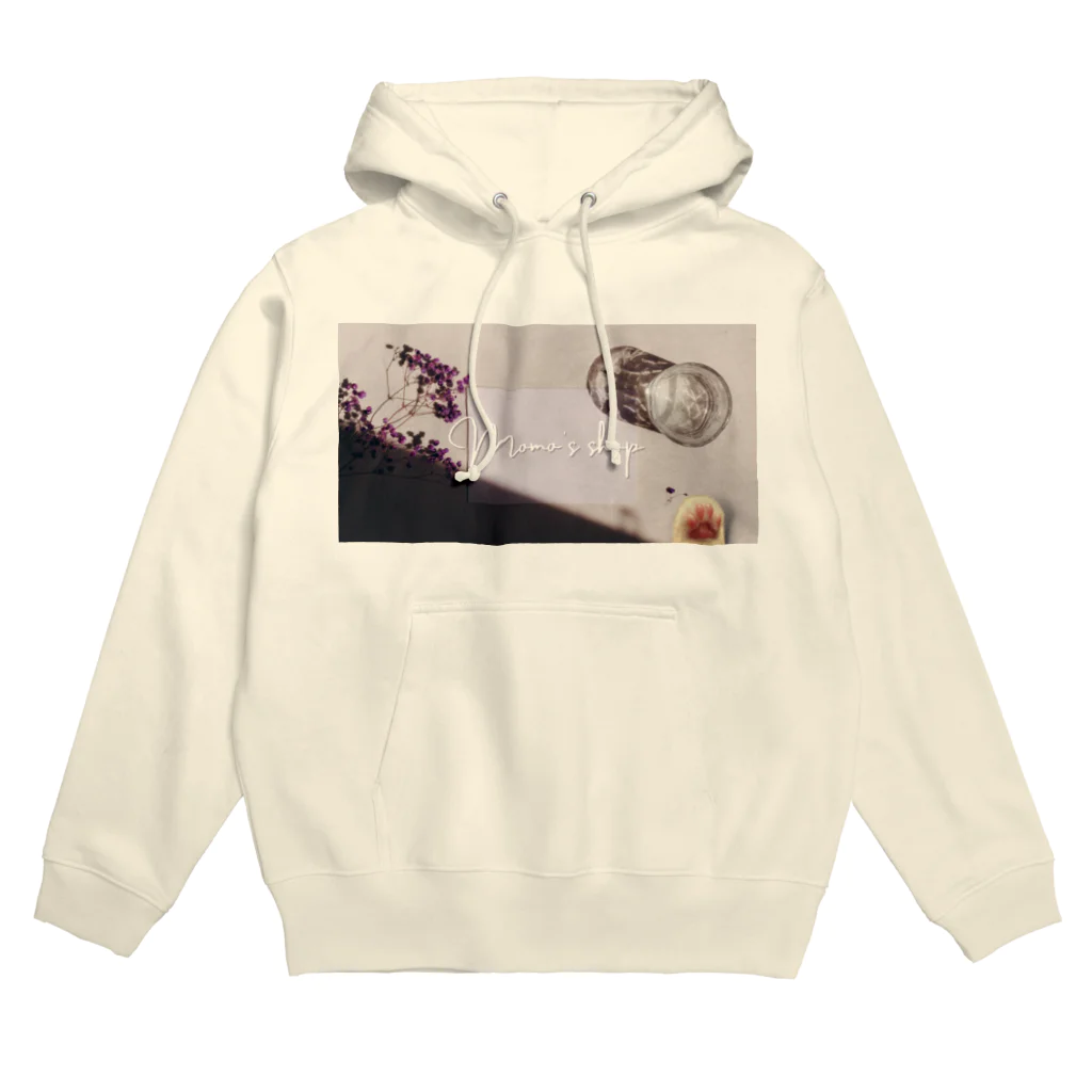 𝙈𝙊𝙈𝙊'𝙨 𝙎𝙝𝙤𝙥のMOMO's shop #04 Hoodie