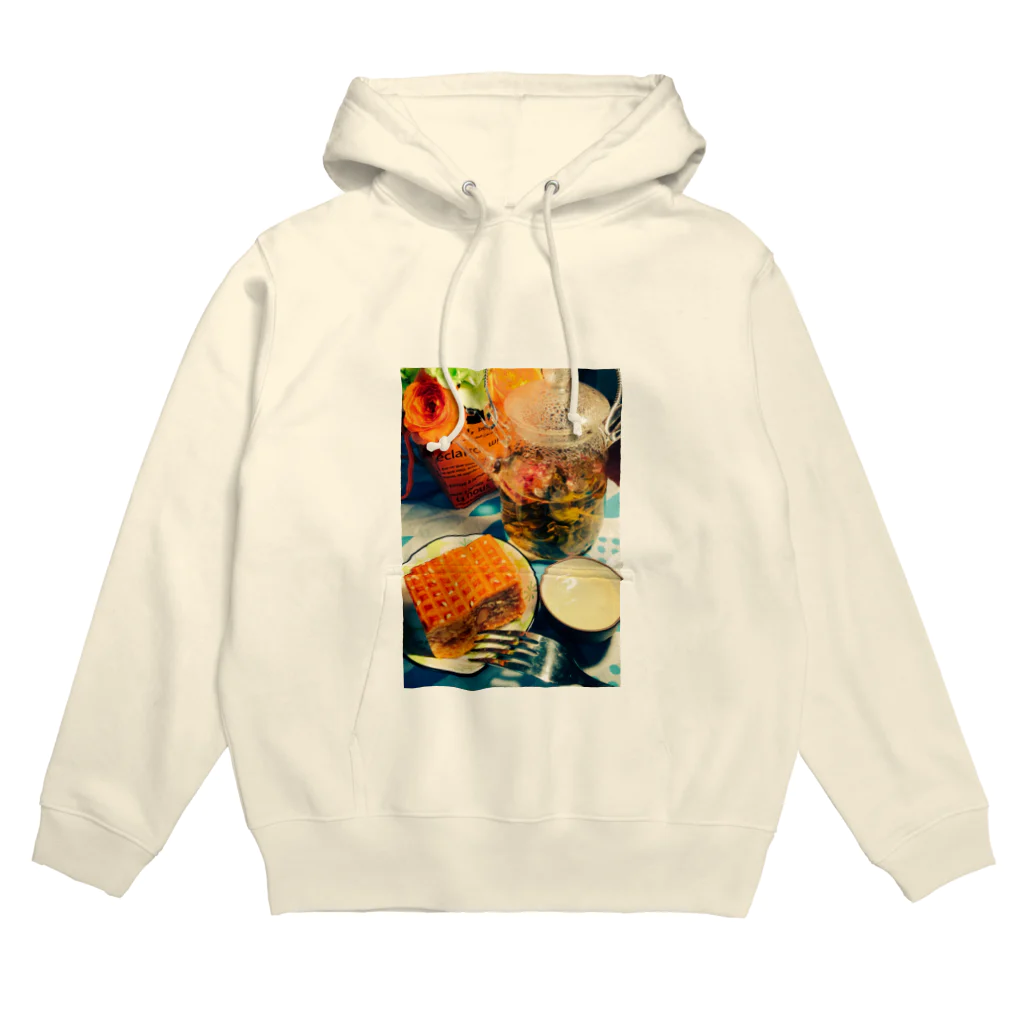 なるちゃんちのアジアン ティータイム Hoodie