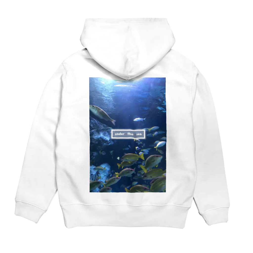 まったりカオス。Tシャツ部のunder the sea さかな Hoodie:back