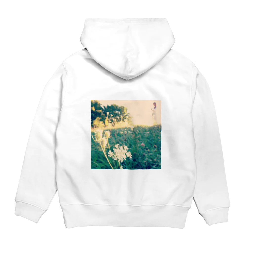 まーりーのお花と少女 Hoodie:back