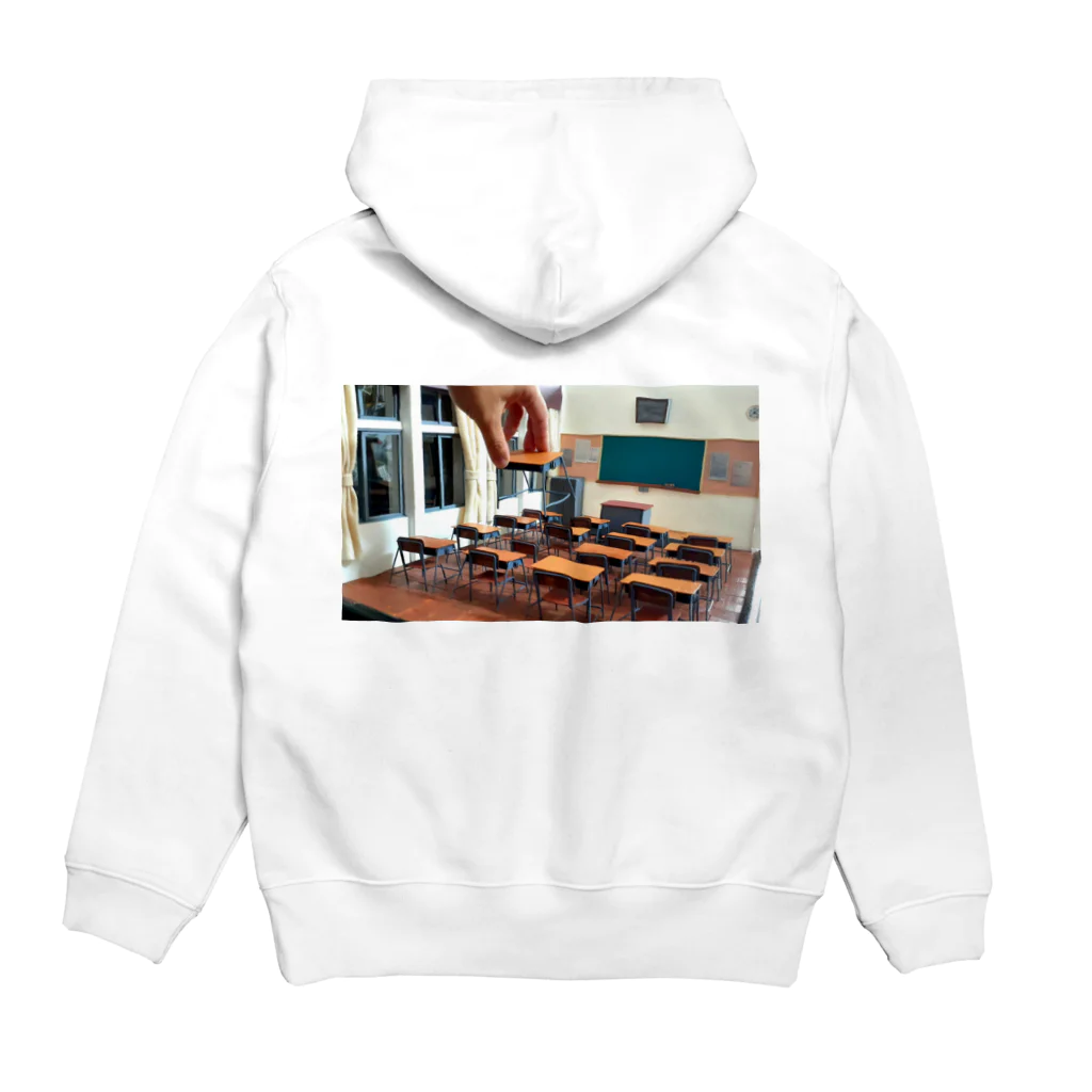 Porking　Factoryの手で掴めるClassroom Hoodie:back