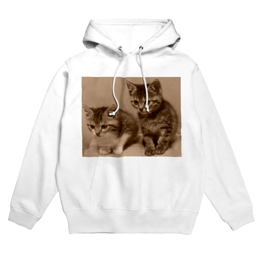 azuandmomoのazuandmomo Hoodie