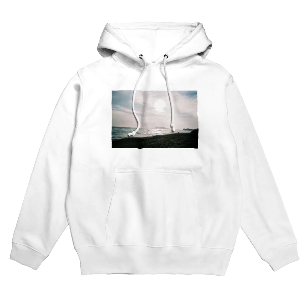 shinozaki_hanaの冬の七里ヶ浜 Hoodie