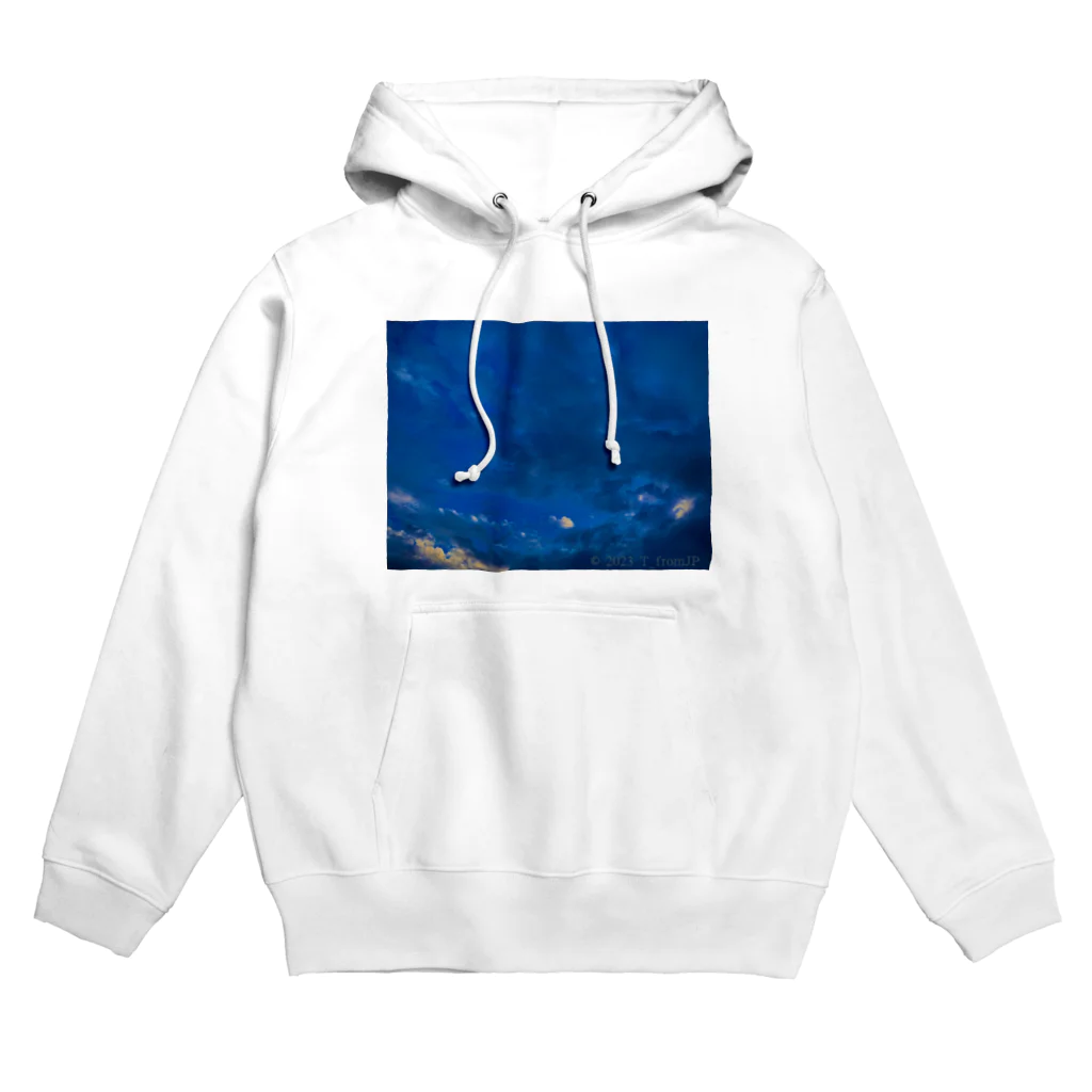 T_fromJP SHOPのStrange weather. Hoodie