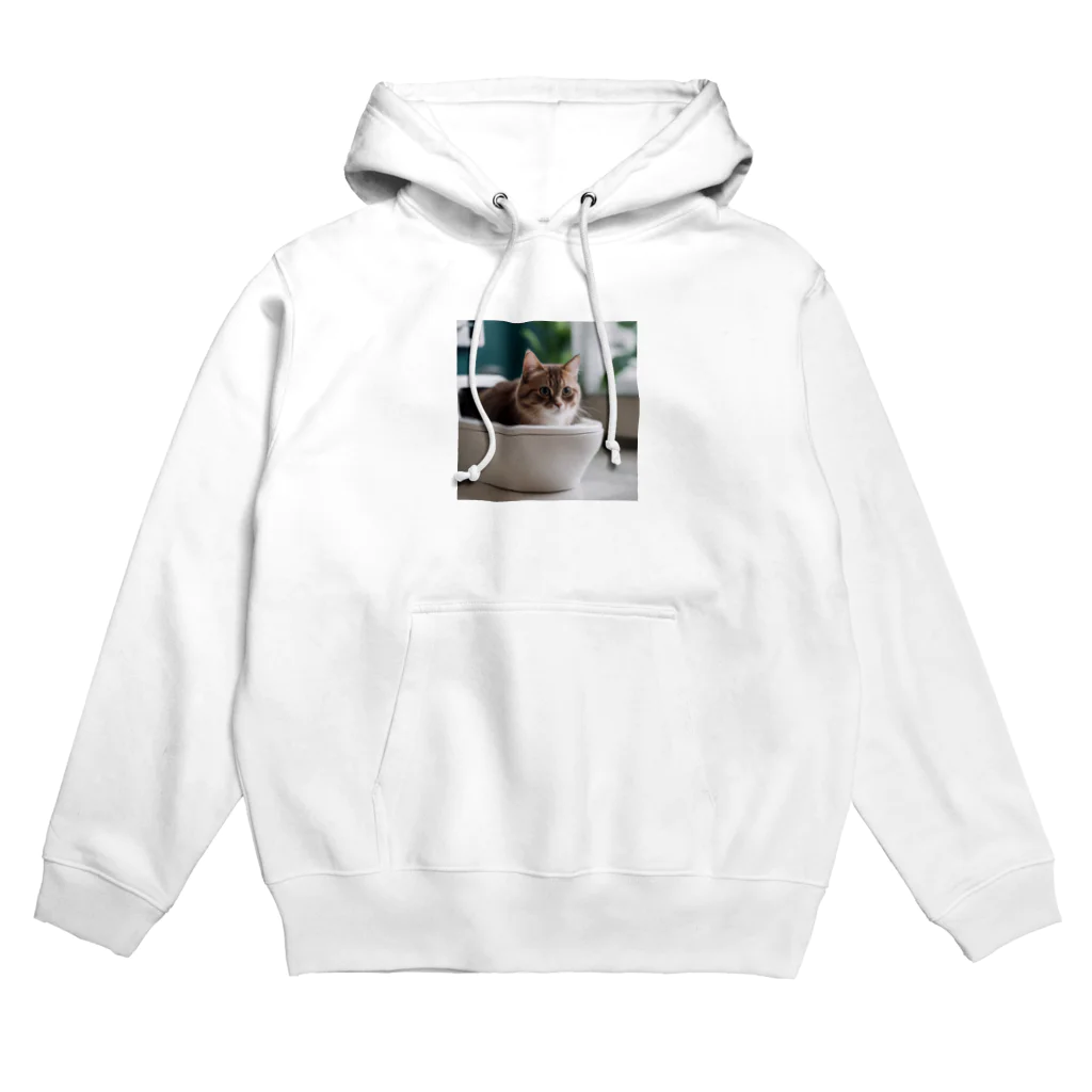 kojakechanのトイレに入るかわいいマンチカンのマカデミアナッツくん Hoodie