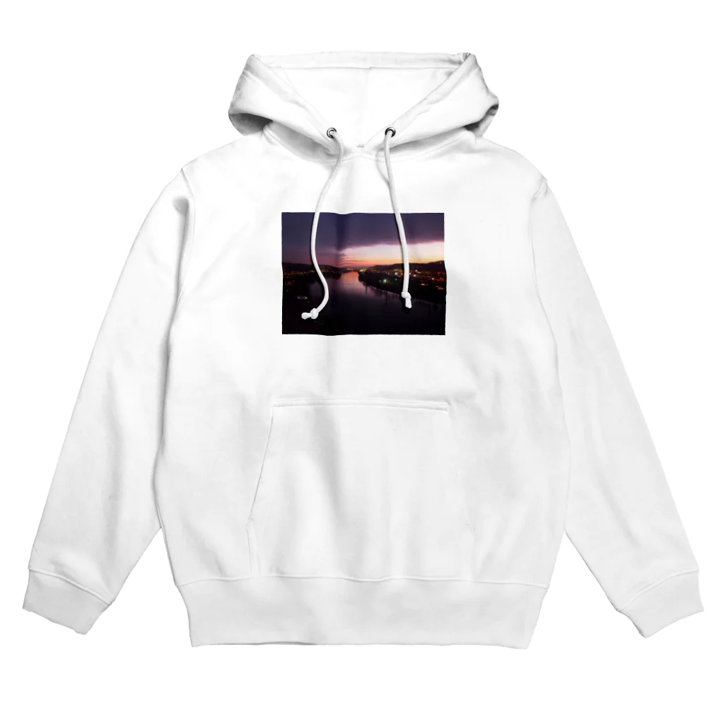 こけしのヴィシェフラドの夕焼 Hoodie