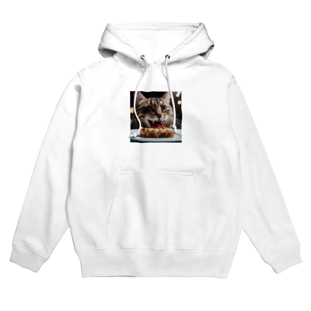 feliceのごはんを食べている猫 Hoodie