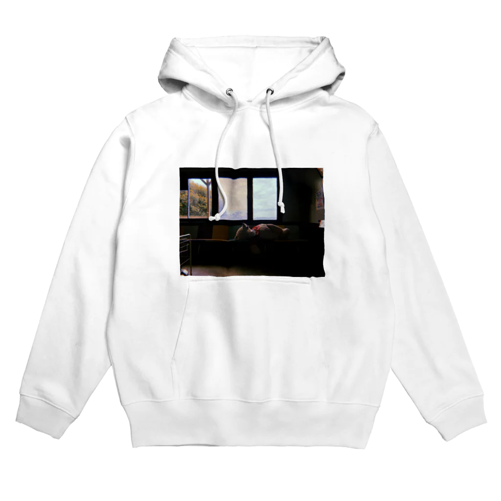 あいすくりーむそーだの黄昏寝転がりクマ Hoodie